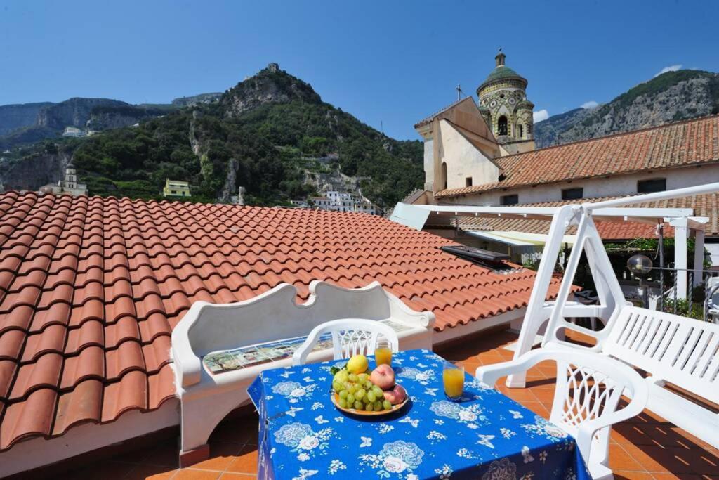 Mamma Rosanna - Apartment In Amalfi With Terrace Exterior foto
