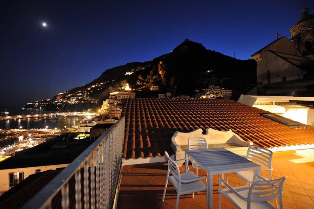 Mamma Rosanna - Apartment In Amalfi With Terrace Exterior foto