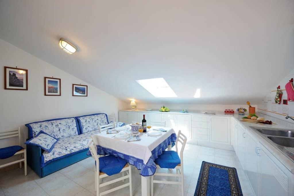 Mamma Rosanna - Apartment In Amalfi With Terrace Exterior foto